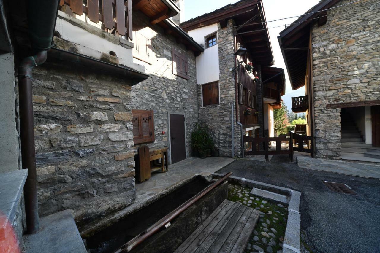 Maison I Love Mont Blanc Courmayeur Exterior foto